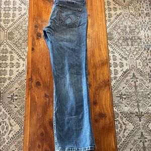 Wrangler Q Baby Blue Denim Women's Jeans